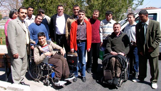 Avec des membres de l'assocation OSEV